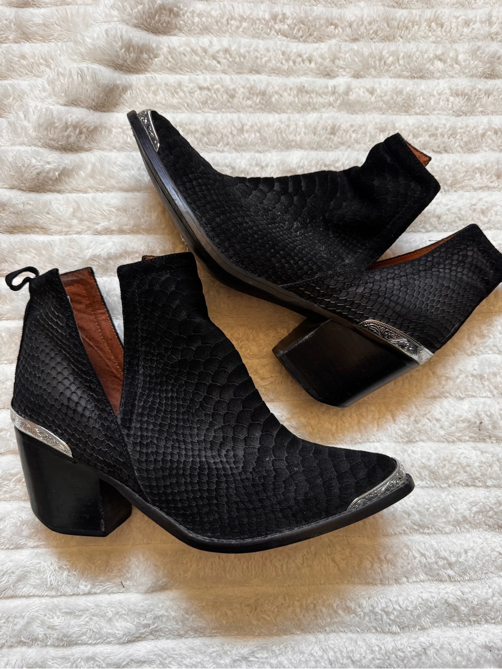 Jeffrey Campbell Black Textured Western Ankle Booties - Picture 2 of 6